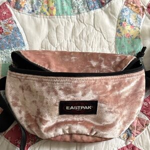 Eastpak Blush Velvet Women's Side Bag